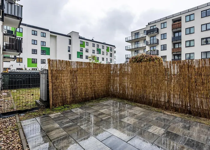 Klobucka Deluxe By Bookinghost 아파트