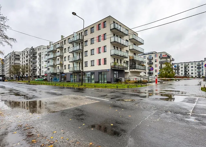 Klobucka Deluxe By Bookinghost 아파트