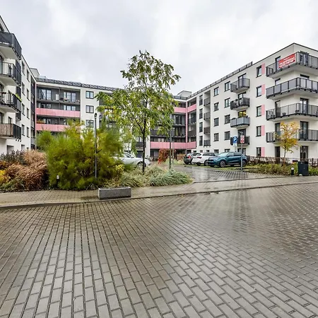 Apartament Kłobucka Deluxe By Bookinghost